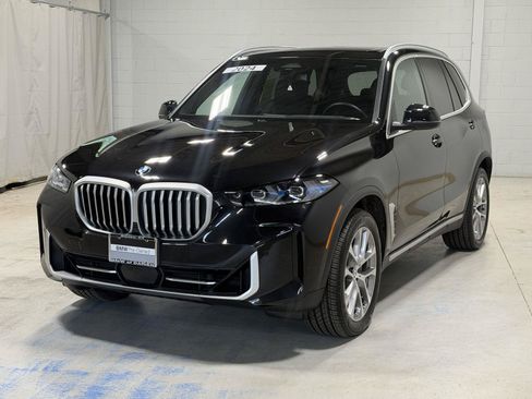 Used 2024 BMW X5 xDrive40i w/ Premium Package AWD/4WD image 1