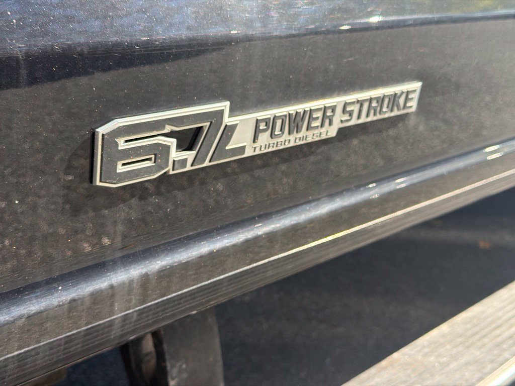 Used 2024 Ford F250 Platinum AWD/4WD image 5