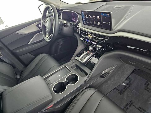 Certified 2025 Acura MDX SH-AWD image 11