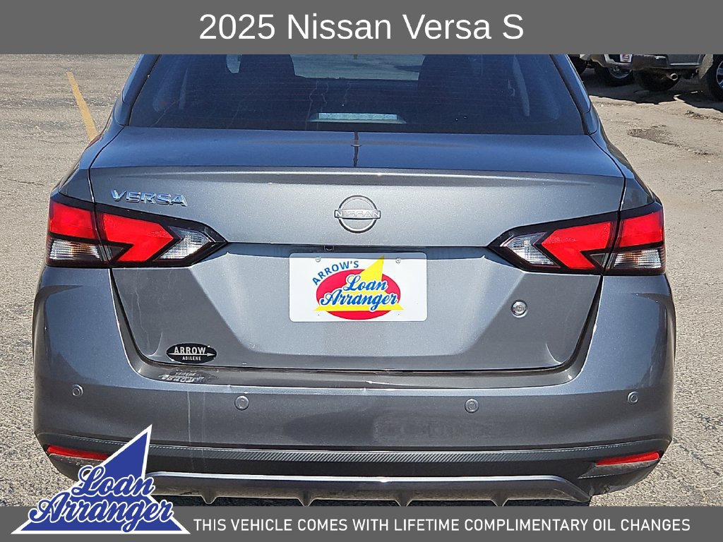 Used 2025 Nissan Versa S FWD image 18