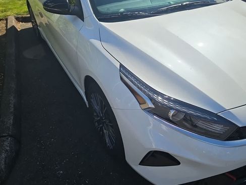 Used 2024 Kia Forte GT-Line w/ GT-Line Premium Package FWD image 6