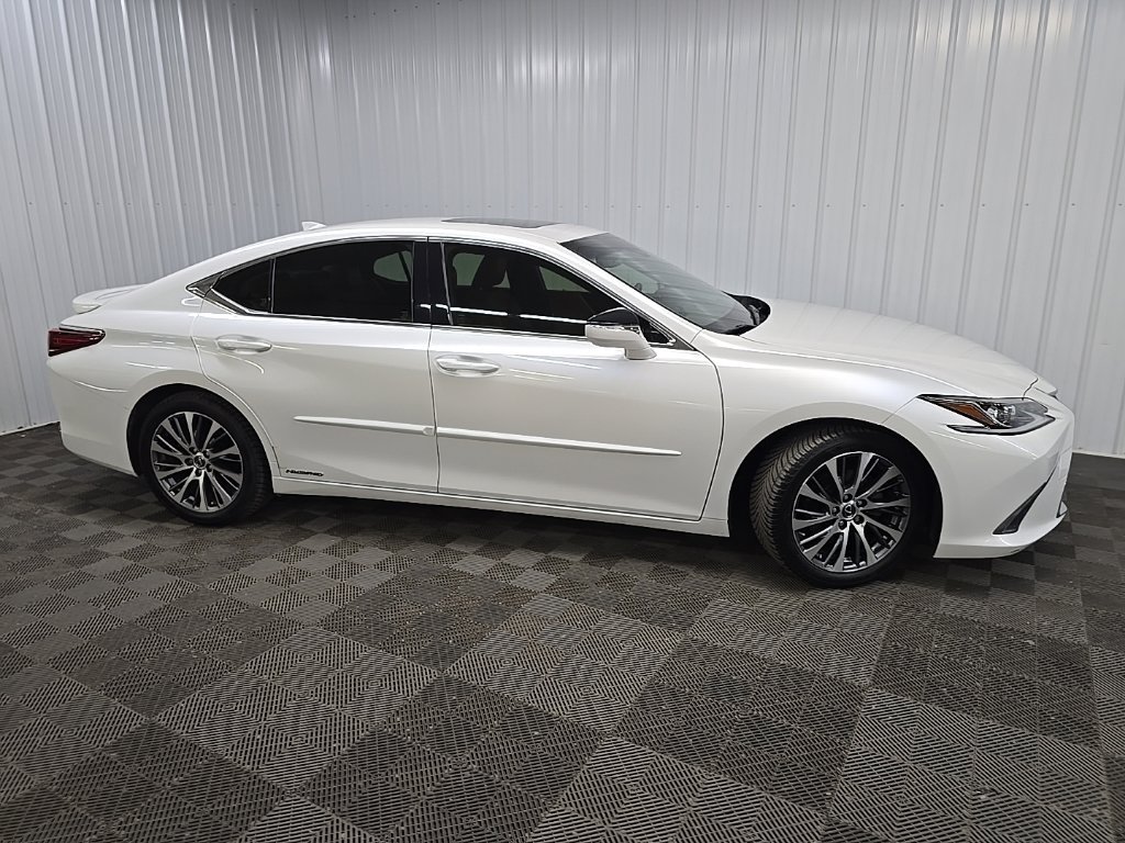 Used 2019 Lexus ES 300h w/ Premium Package FWD image 1