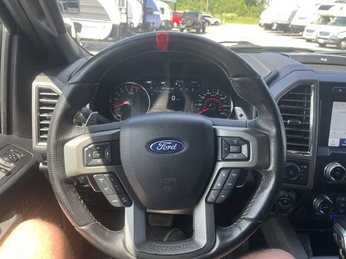 Used 2020 Ford F150 Raptor w/ Equipment Group 802A Luxury AWD/4WD image 24