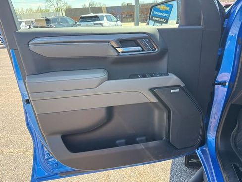 Used 2025 Chevrolet Silverado 1500 ZR2 w/ Technology Package image 10