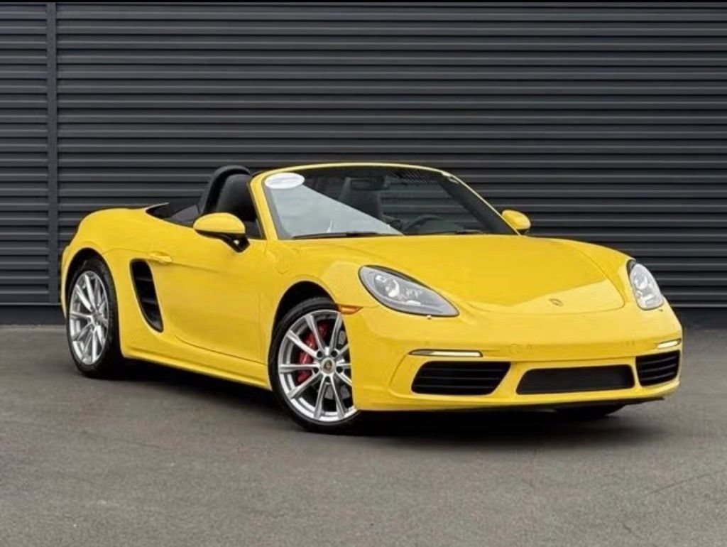 Used 2021 Porsche 718 Boxster S RWD image 7