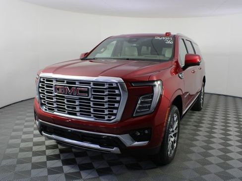 New 2026 GMC Yukon XL Denali image 30