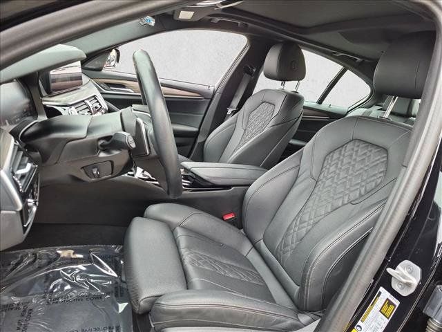Certified 2023 BMW 530i w/ Premium Package RWD image 16