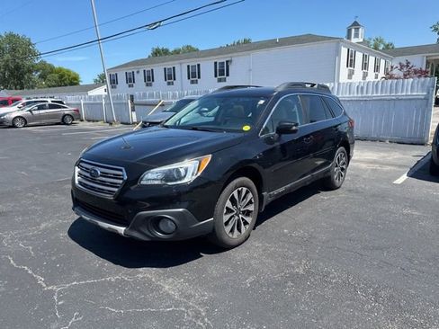 Used 2017 Subaru Outback 2.5i Limited AWD/4WD image 13