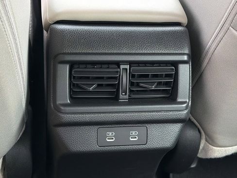 Used 2025 Honda Accord SE image 8