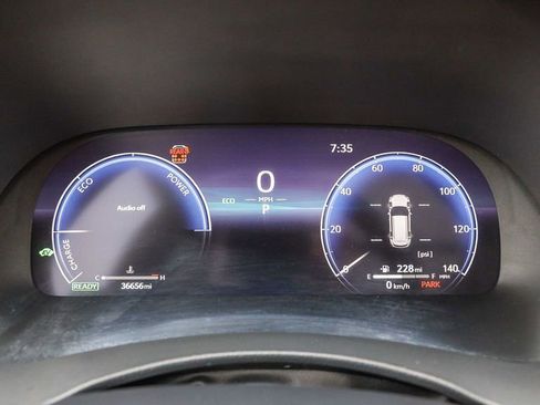 Used 2023 Toyota Highlander Platinum AWD/4WD image 29