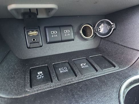 Used 2018 Toyota Highlander Limited Platinum AWD/4WD image 31