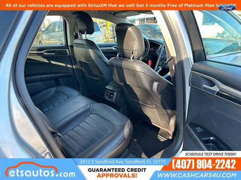 Used 2013 Ford Fusion SE image 12