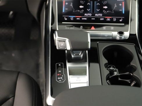 New 2025 Audi Q7 3.0T Premium Plus image 21