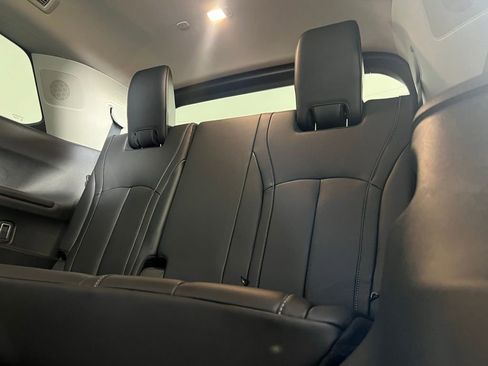 Used 2025 INFINITI QX60 Pure image 26