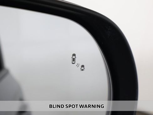 Used 2022 Kia Soul LX w/ Technology Package image 3