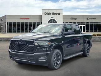 New 2026 RAM 1500 4x4 Crew Cab video 2