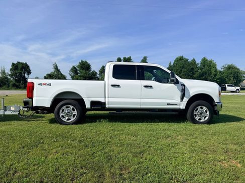 Used 2026 Ford F250 XLT AWD/4WD image 9