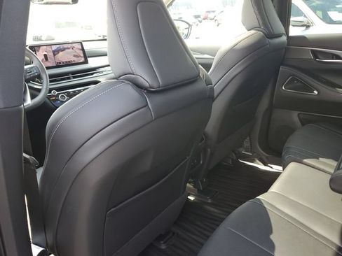 Certified 2026 INFINITI QX60 Luxe w/ Cargo Package AWD/4WD image 15