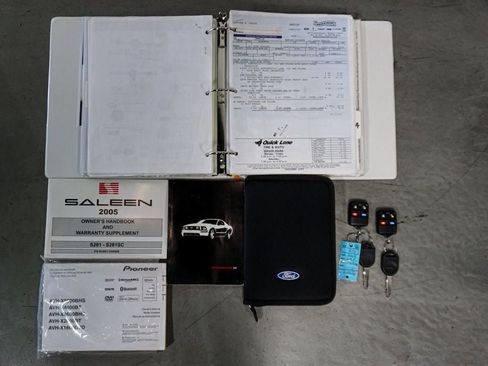 Used 2005 Ford Mustang GT RWD image 77