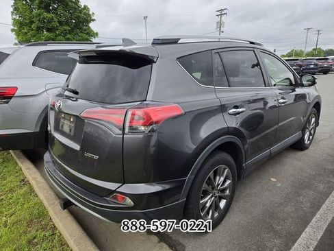 Used 2018 Toyota RAV4 Limited FWD image 7