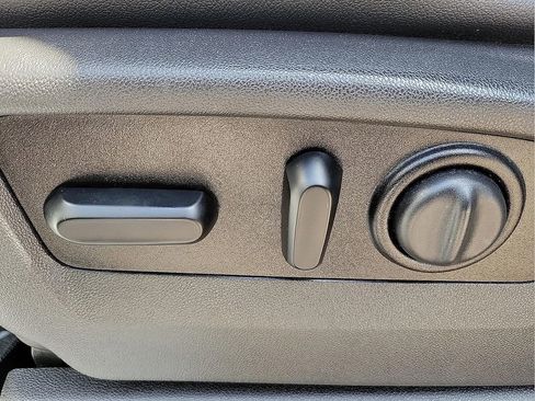 Used 2020 GMC Sierra 1500 SLT AWD/4WD image 15