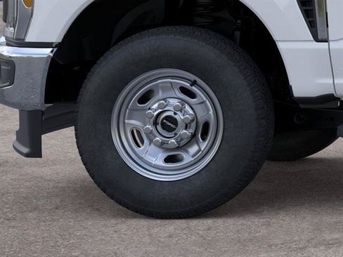 New 2026 Ford F250 XL w/ XL Chrome Package AWD/4WD image 21