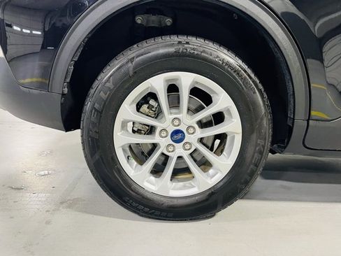 Used 2022 Ford Escape SE w/ Convenience Package image 12