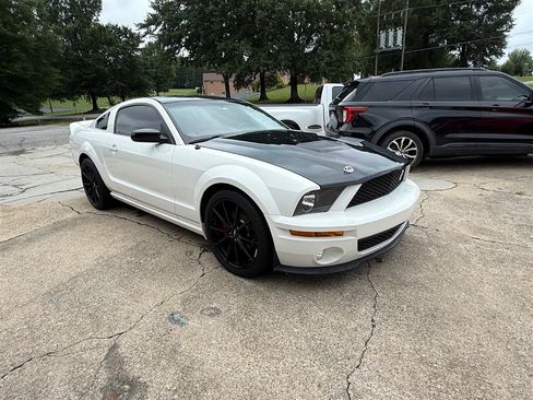 Used 2006 Ford Mustang GT RWD image 6