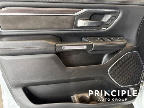 Used 2025 RAM 1500 Laramie image 12