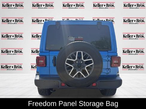 Used 2024 Jeep Wrangler Unlimited Sahara AWD/4WD image 6