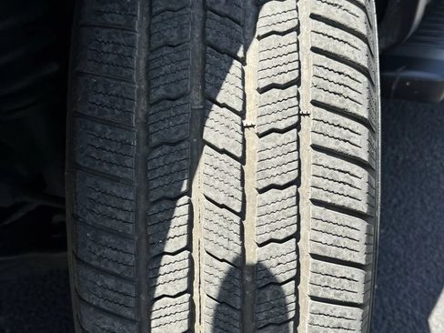 Used 2014 Ford F150 FX4 w/ Equipment Group 402A Luxury AWD/4WD image 14