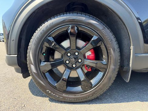 Used 2022 Ford Explorer ST w/ Equipment Group 401A AWD/4WD image 31