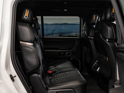 Used 2023 Rivian R1S Adventure image 44