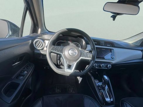 Used 2021 Nissan Versa SV FWD image 24