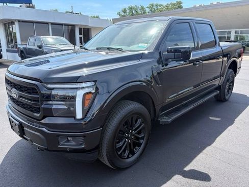 Used 2025 Ford F150 Lariat AWD/4WD image 8