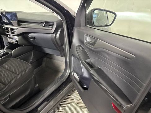 Used 2023 Ford Escape Active w/ Tech Pack #1 AWD/4WD image 29