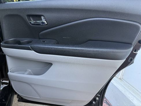 Used 2017 Honda Pilot EX-L image 38