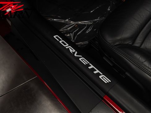 Used 2001 Chevrolet Corvette Convertible w/ Preferred Equipment Group2 image 29