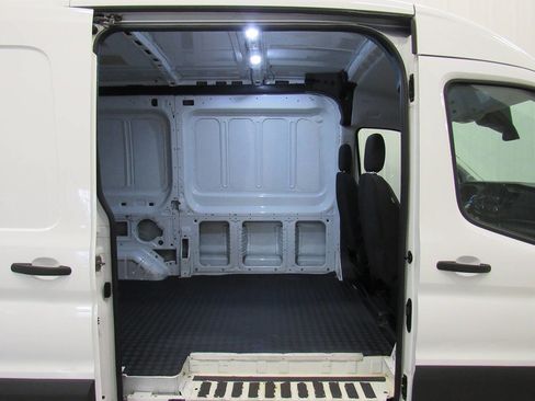 Used 2023 Ford Transit 250 Medium Roof AWD image 17