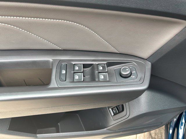 Used 2022 Volkswagen Atlas SE AWD/4WD image 11