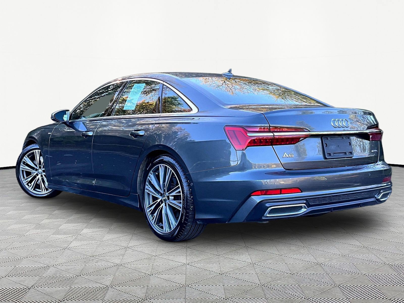 Used 2019 Audi A6 3.0T Premium Plus w/ Premium Plus Package AWD/4WD image 4