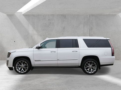 Used 2018 Cadillac Escalade ESV Platinum AWD/4WD image 5
