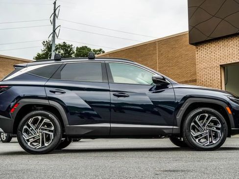 New 2026 Hyundai Tucson Limited AWD/4WD image 6