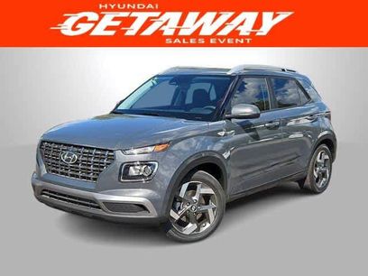 New 2025 Hyundai Venue SEL