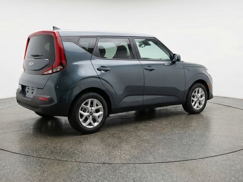 Used 2025 Kia Soul LX w/ LX Technology Package image 9