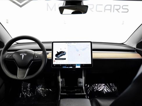 Used 2020 Tesla Model 3 Long Range image 17