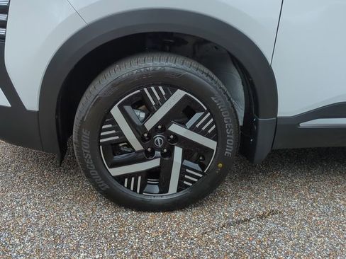 New 2026 Nissan Kicks SV w/ Cold Weather Package image 10