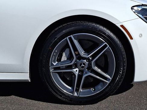 Used 2022 Mercedes-Benz E 350 4MATIC Sedan image 8