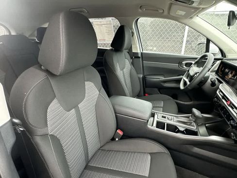 New 2026 Kia Sorento LX FWD image 27