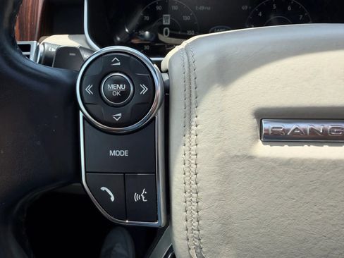 Used 2017 Land Rover Range Rover HSE AWD/4WD image 30